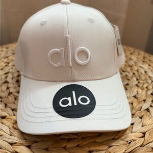 ALO Yoga White on White Baseball Cap, Unisex Hat, One Size